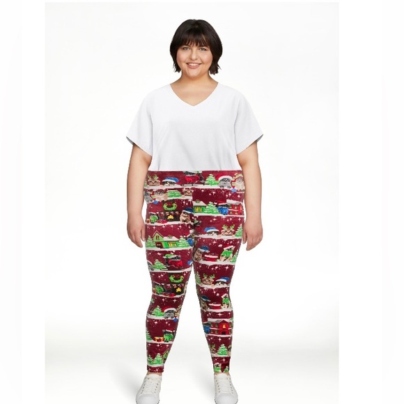 No Boundaries Juniors Christmas Velour Leggings; size: juniors large(11-13) - Picture 1 of 3